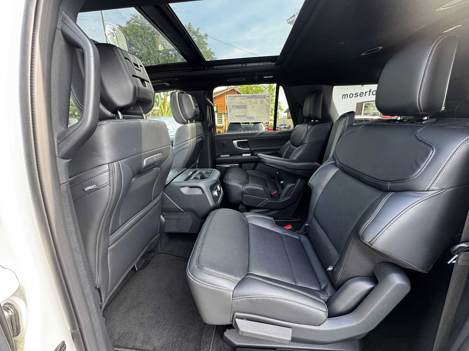 New 2027 Ford Expedition Max Platinum w/ Stealth Performance Package AWD/4WD image 33