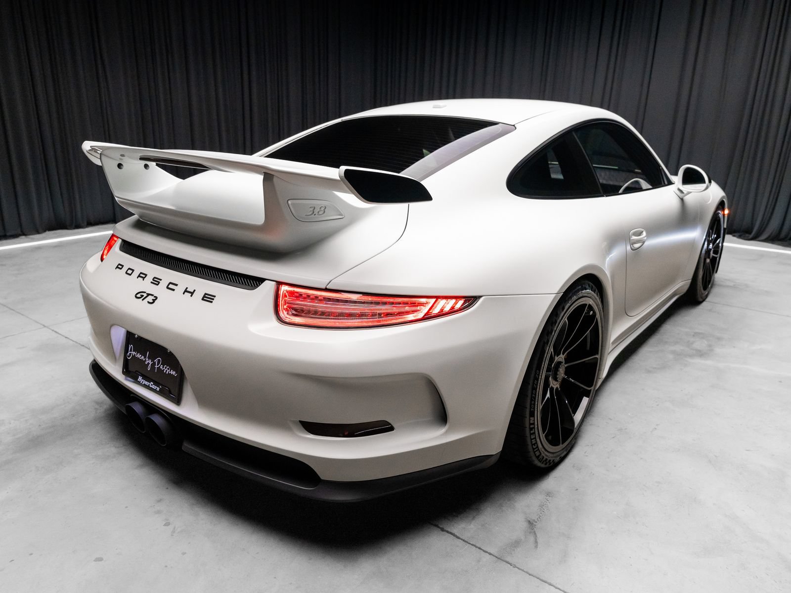 Used 2015 Porsche 911 GT3 w/ Sound Package Plus RWD image 15