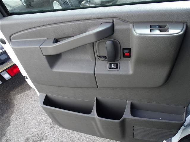 New 2024 Chevrolet Express 4500 w/ Power Convenience Package image 15