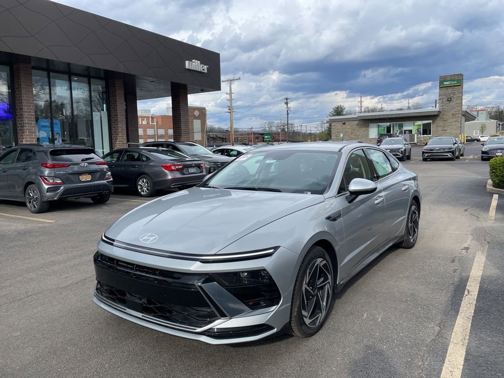 New 2026 Hyundai Sonata SEL AWD/4WD image 1
