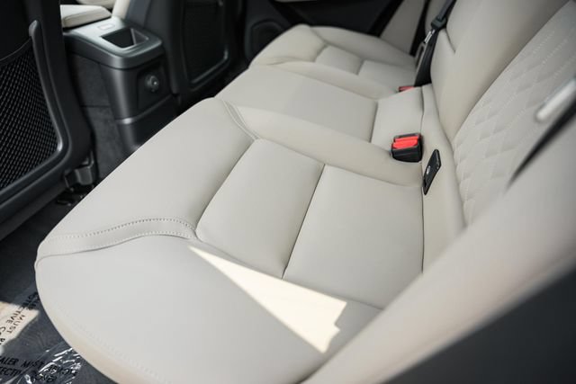 New 2026 Volvo XC60 T8 Core w/ Protection Package Premier AWD/4WD image 34