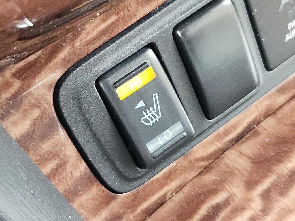 Used 2018 Nissan Armada SL w/ Premium Package image 32