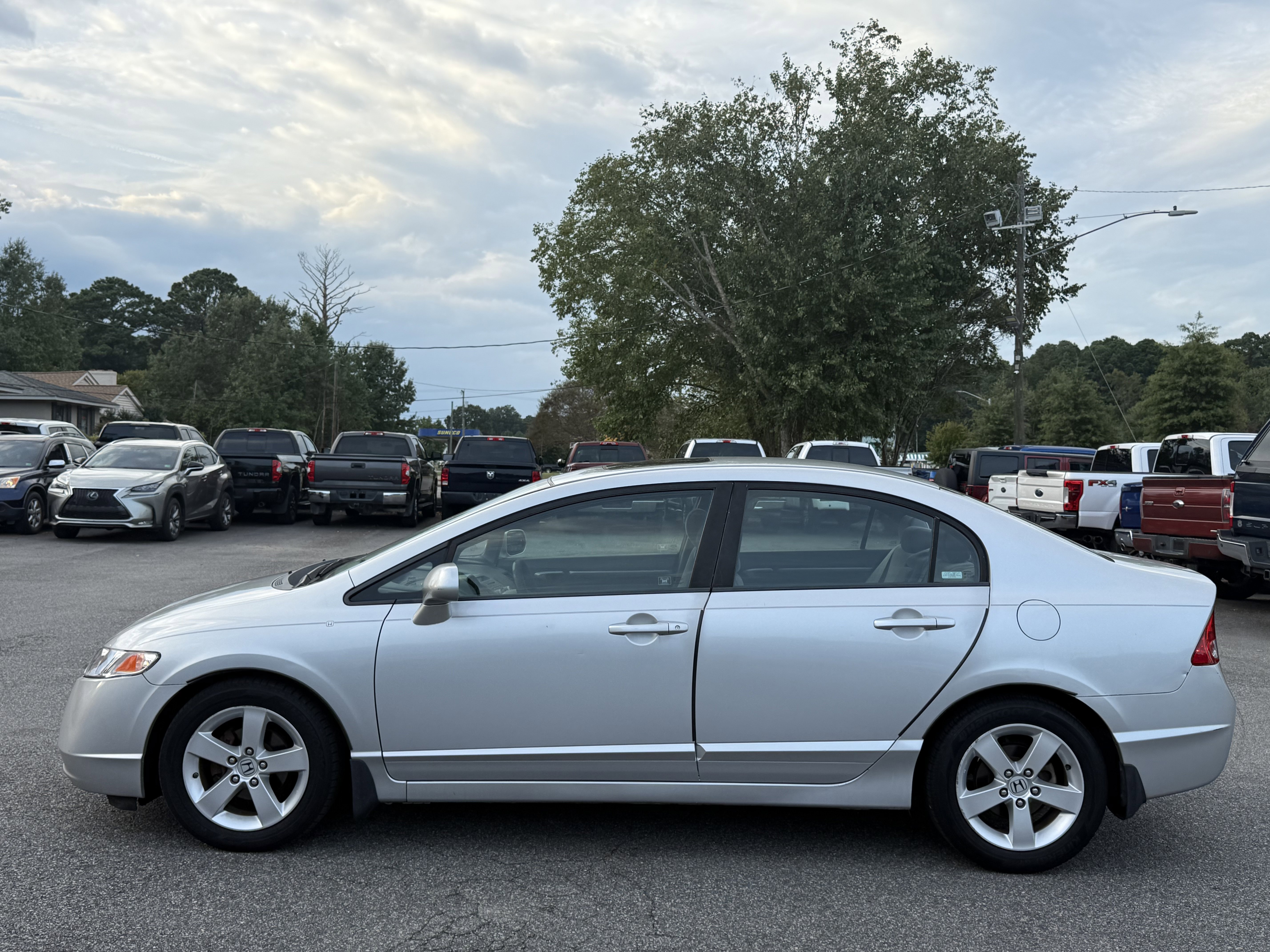 Used 2008 Honda Civic EX image 10