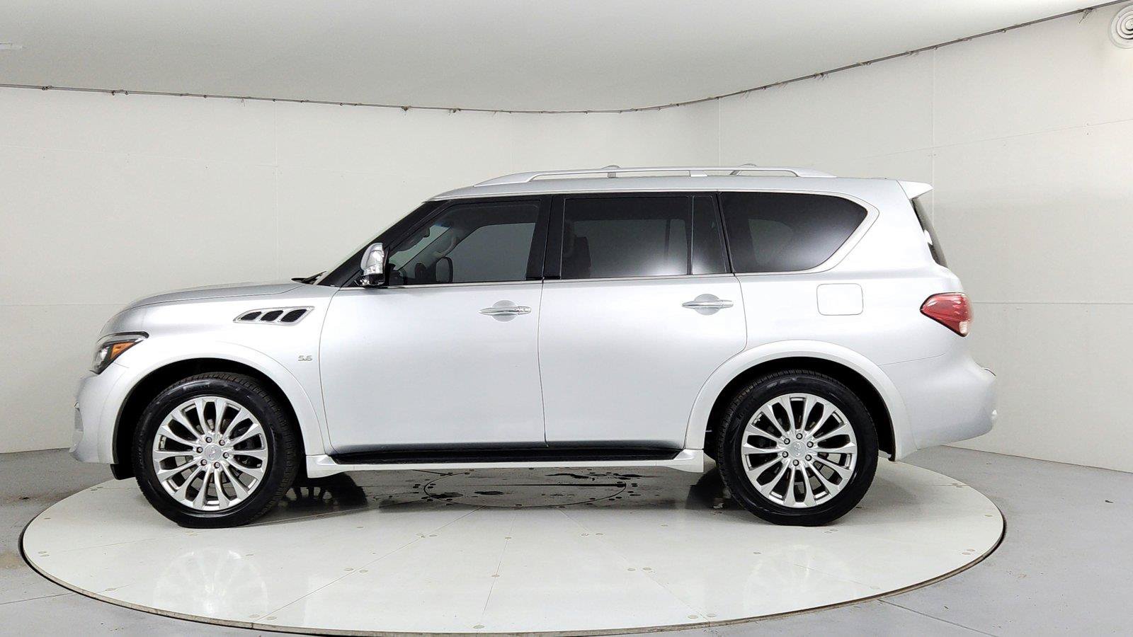 Used 2016 INFINITI QX80 4WD w/ Deluxe Technology Package image 6
