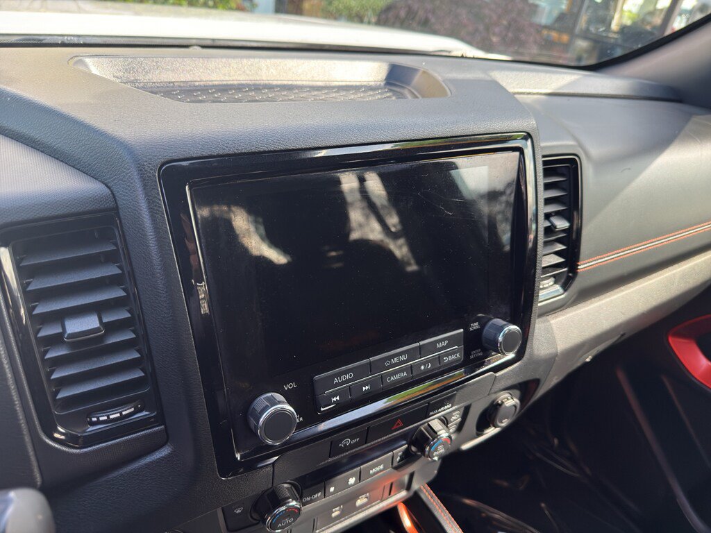 Used 2023 Nissan Frontier PRO-4X w/ Tow Package AWD/4WD image 14