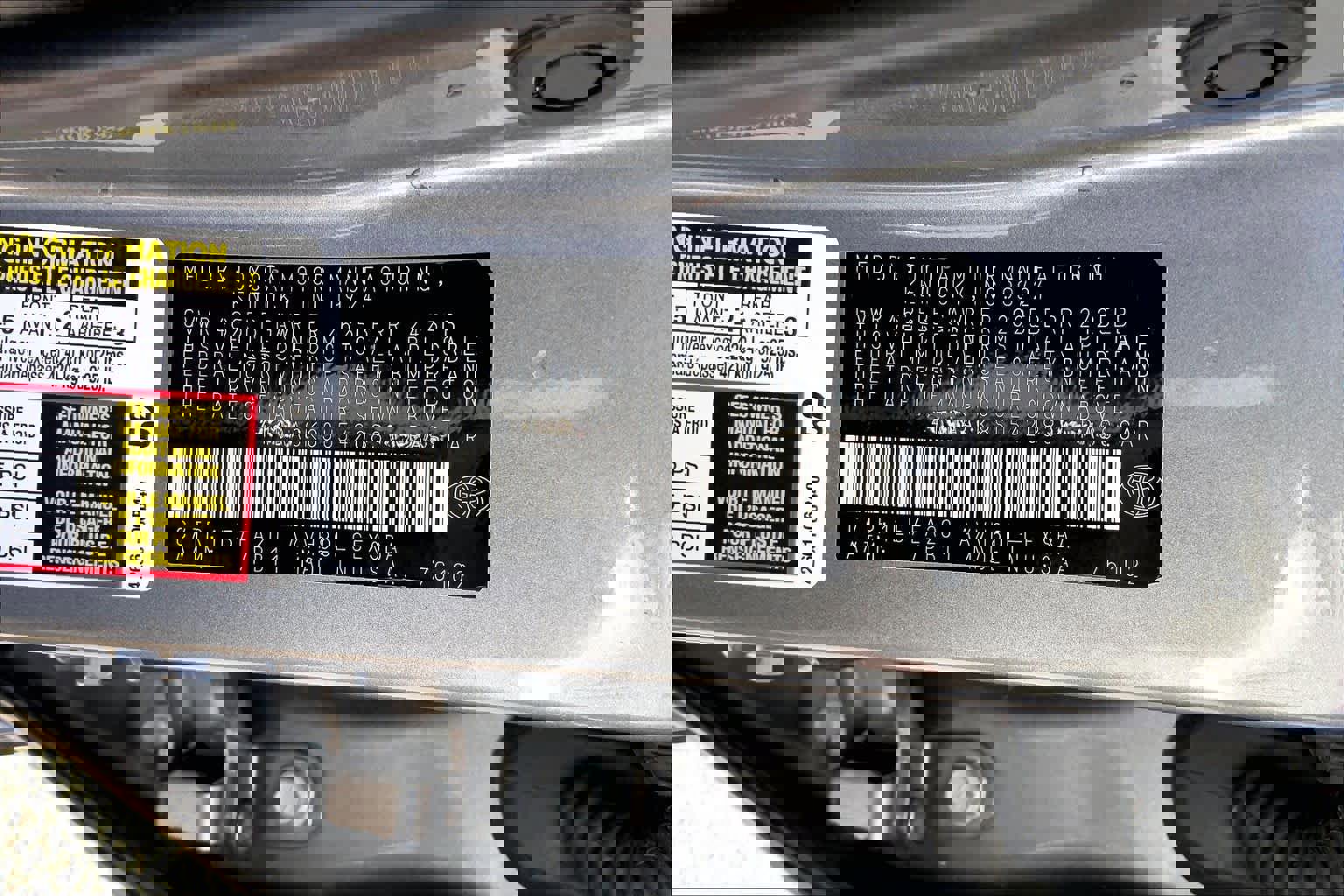 Used 2025 Toyota Camry SE w/ Convenience Package image 34