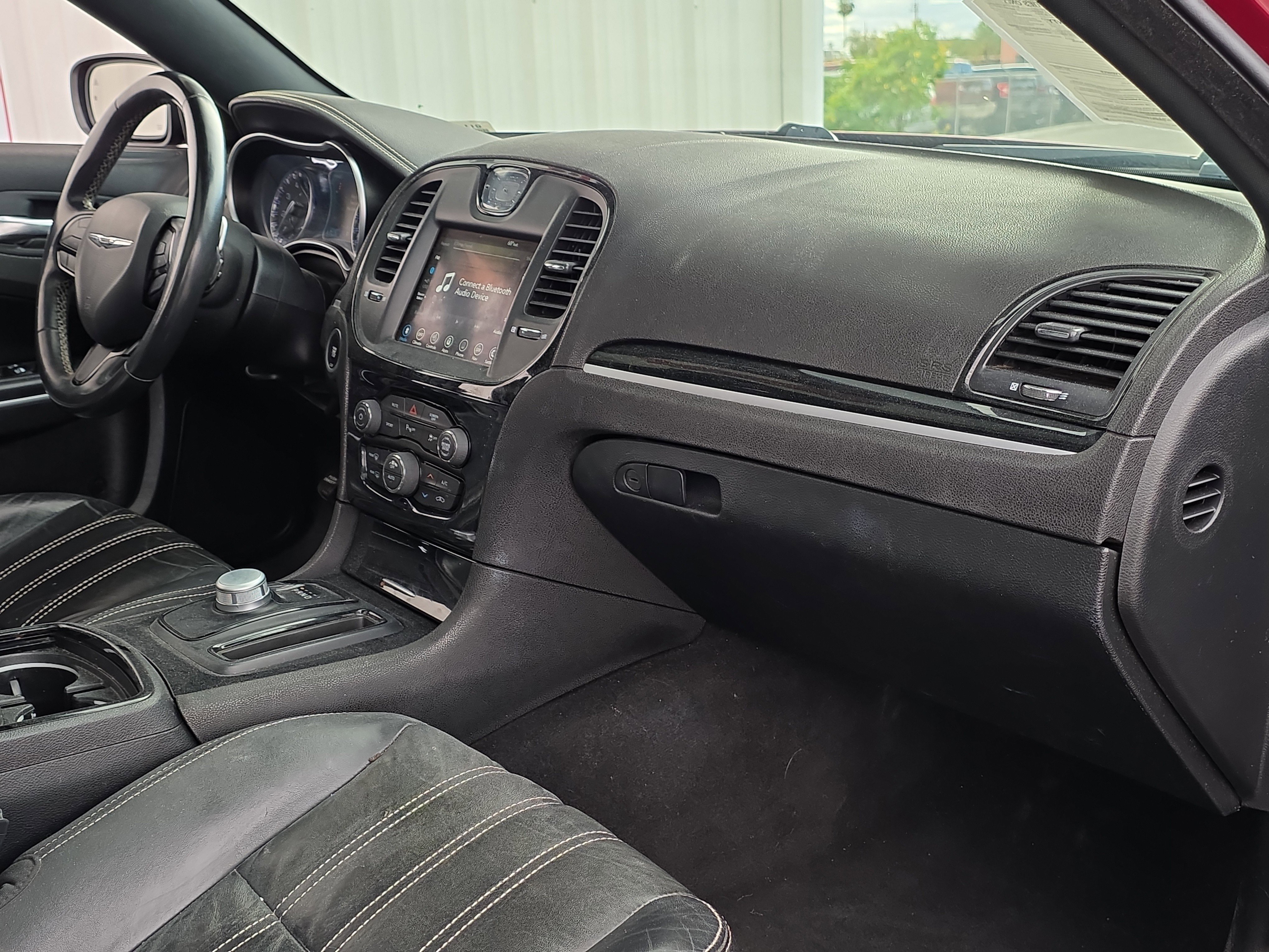 Used 2021 Chrysler 300 S image 28