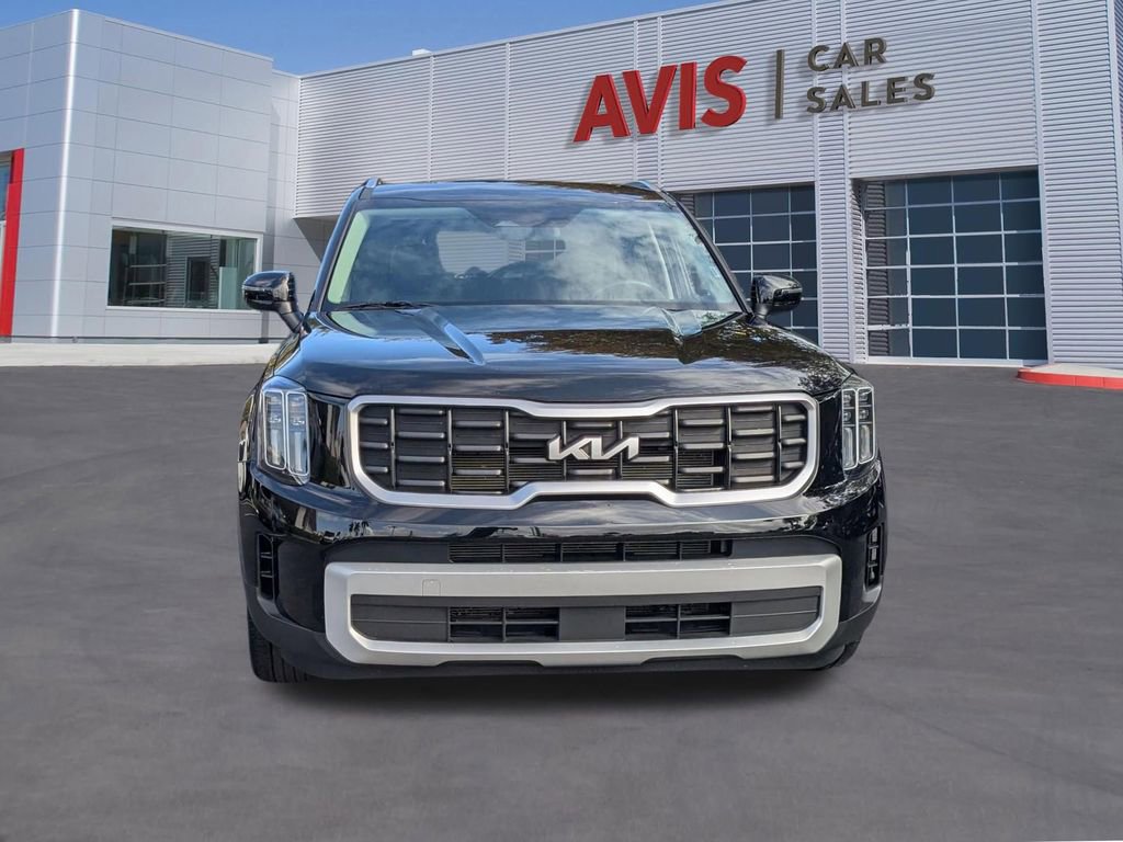 Used 2025 Kia Telluride S image 2
