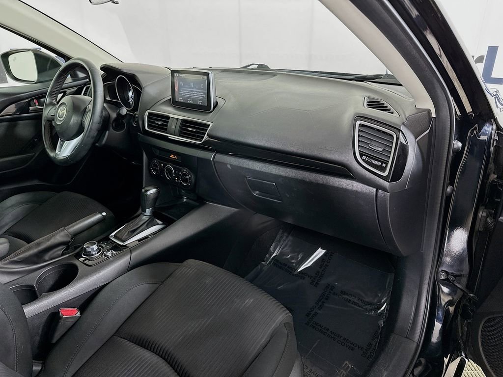 Used 2015 MAZDA MAZDA3 i Touring image 33
