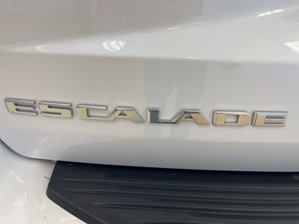 Certified 2024 Cadillac Escalade Premium Luxury AWD/4WD image 26