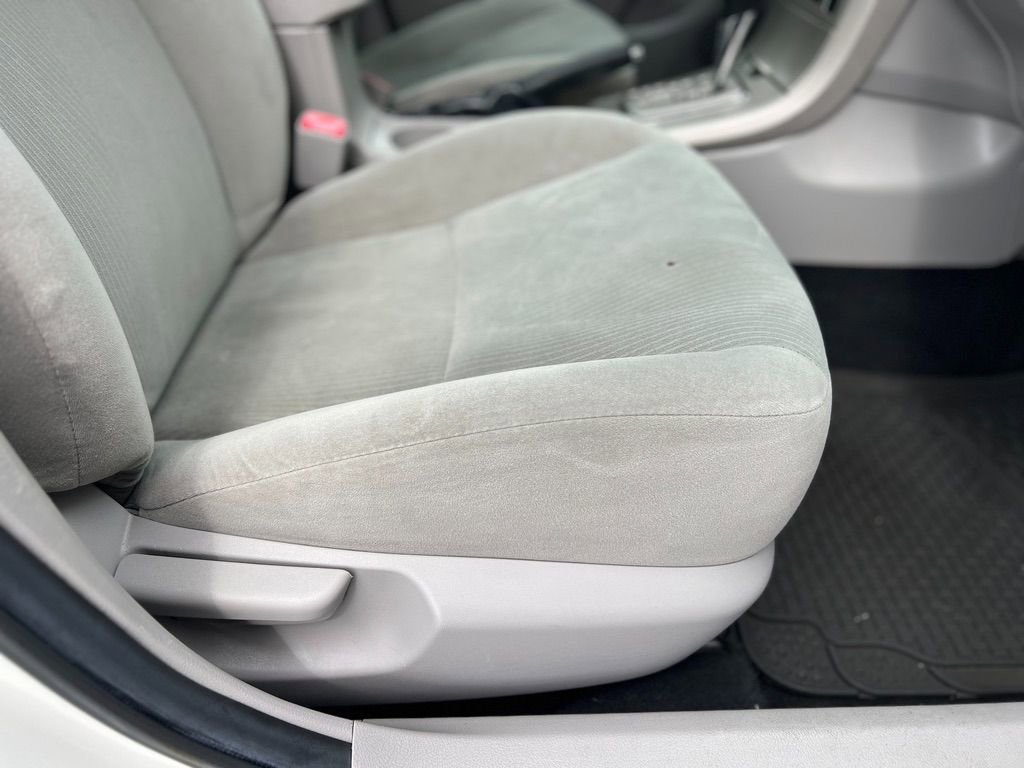 Used 2013 Toyota Corolla LE image 20