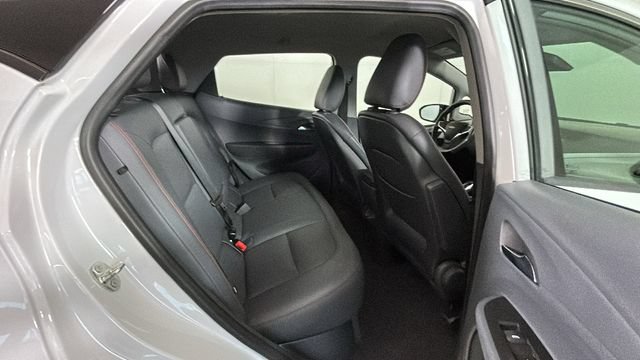 Used 2020 Chevrolet Bolt Premier w/ Infotainment Package FWD image 28