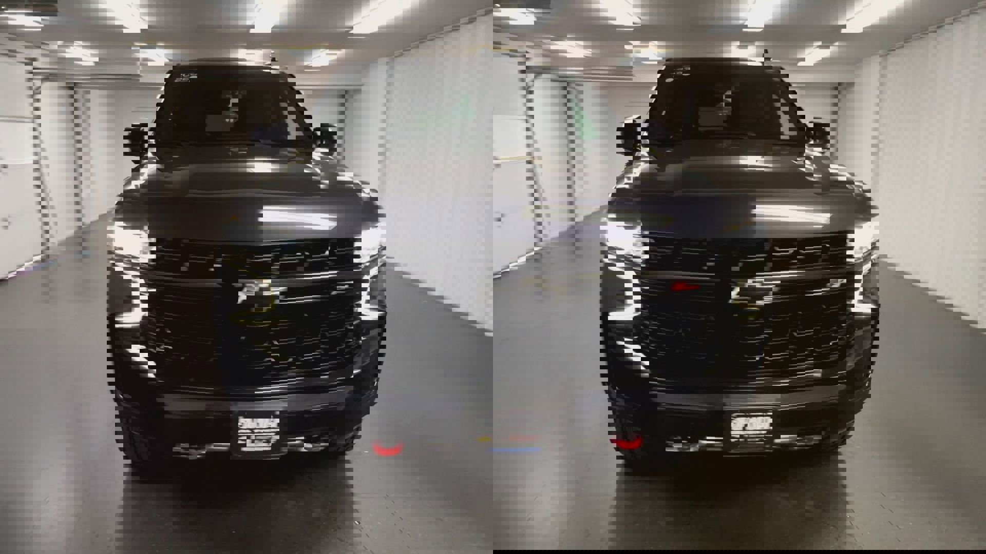 Used 2023 Chevrolet Suburban Z71 w/ Luxury Package image 73