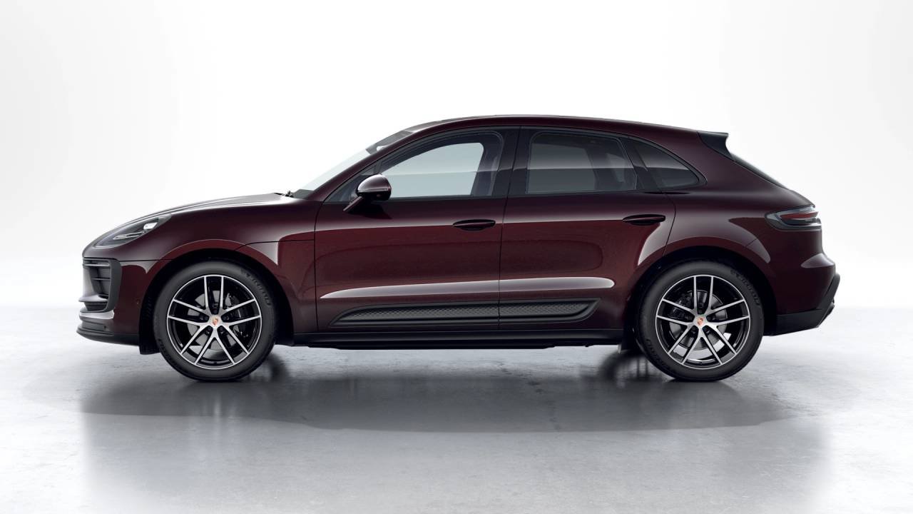 New 2026 Porsche Macan AWD/4WD image 2