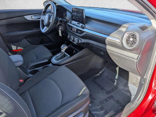 Used 2024 Kia Forte LXS image 19