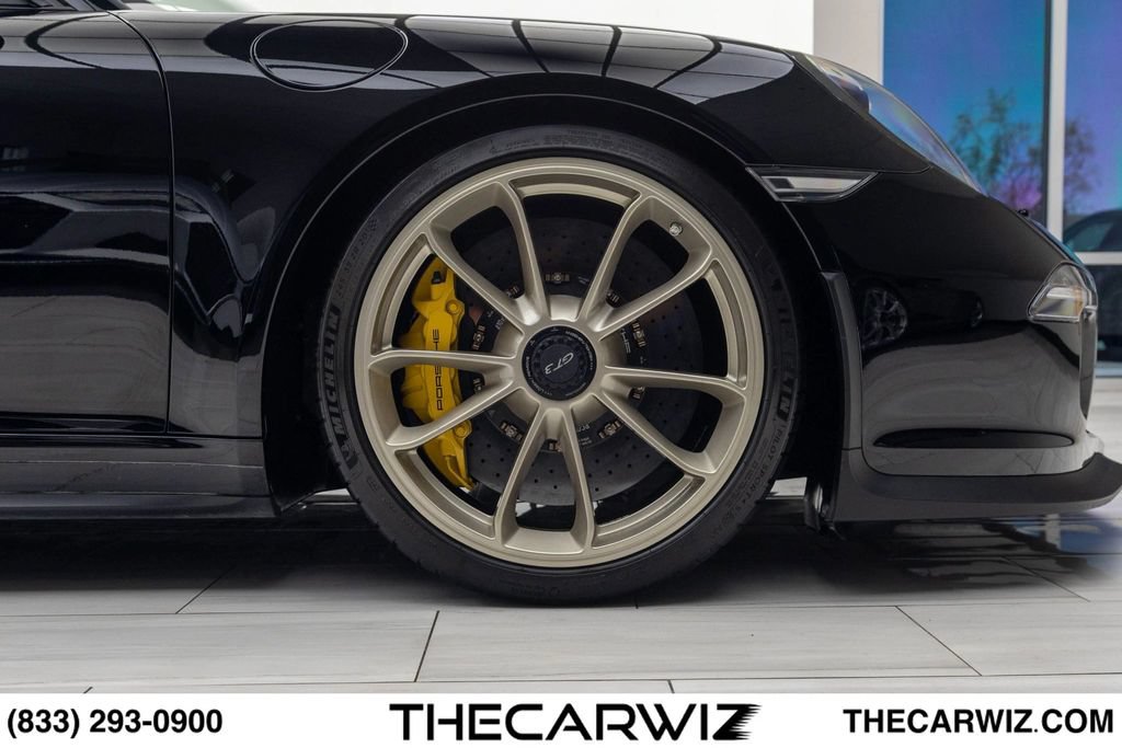 Used 2015 Porsche 911 GT3 RWD image 40