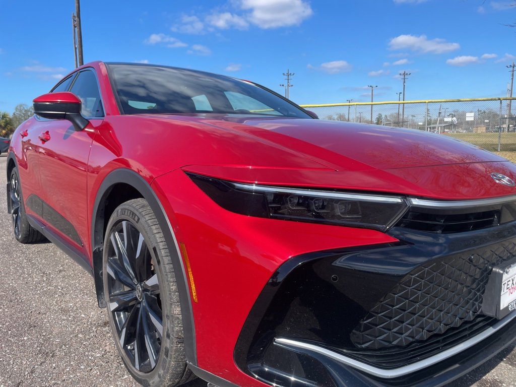 Used 2023 Toyota Crown Platinum image 9