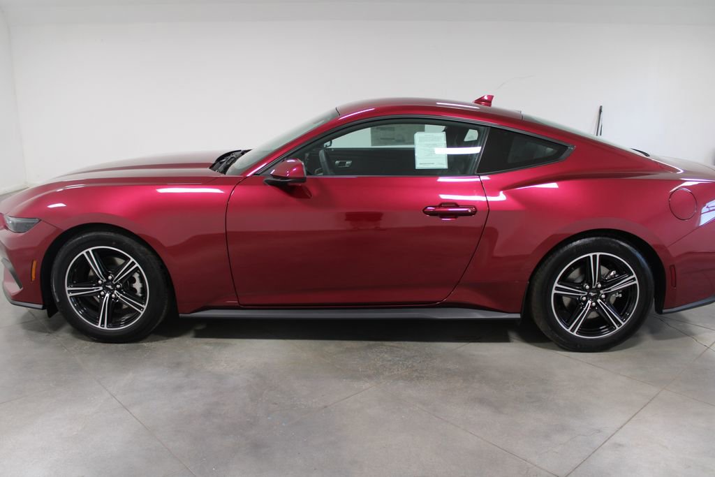 New 2025 Ford Mustang Coupe image 5