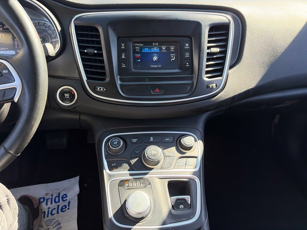 Used 2015 Chrysler 200 Limited w/ Convenience Group FWD image 8