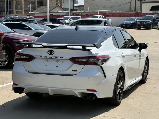 Used 2022 Toyota Camry XSE w/ Navigation Package FWD image 4