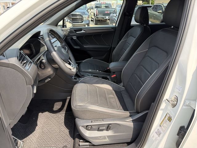 Used 2023 Volkswagen Tiguan SEL R-Line AWD/4WD image 13