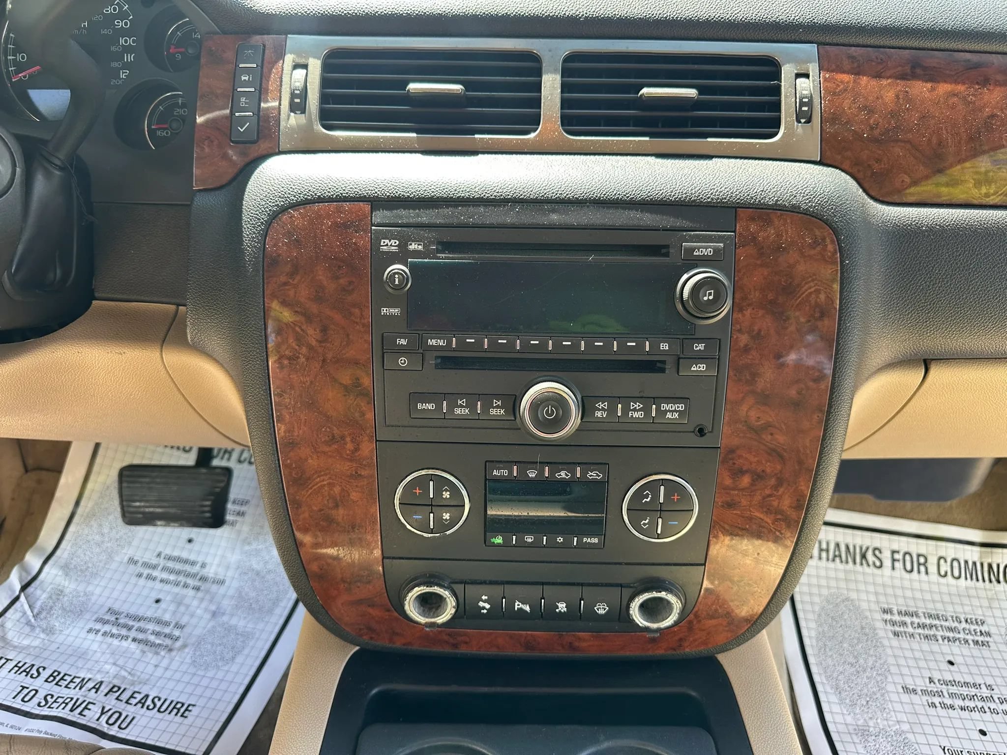 Used 2007 Chevrolet Avalanche LTZ w/ LTZ Preferred Equipment Group AWD/4WD image 18