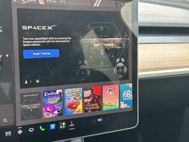 Used 2023 Tesla Model Y Long Range AWD/4WD image 18