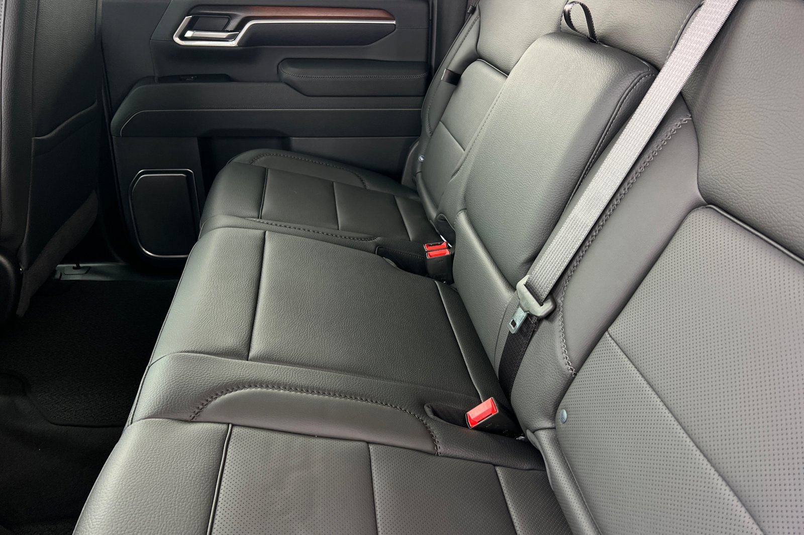 New 2026 GMC Sierra 2500 Denali AWD/4WD image 9