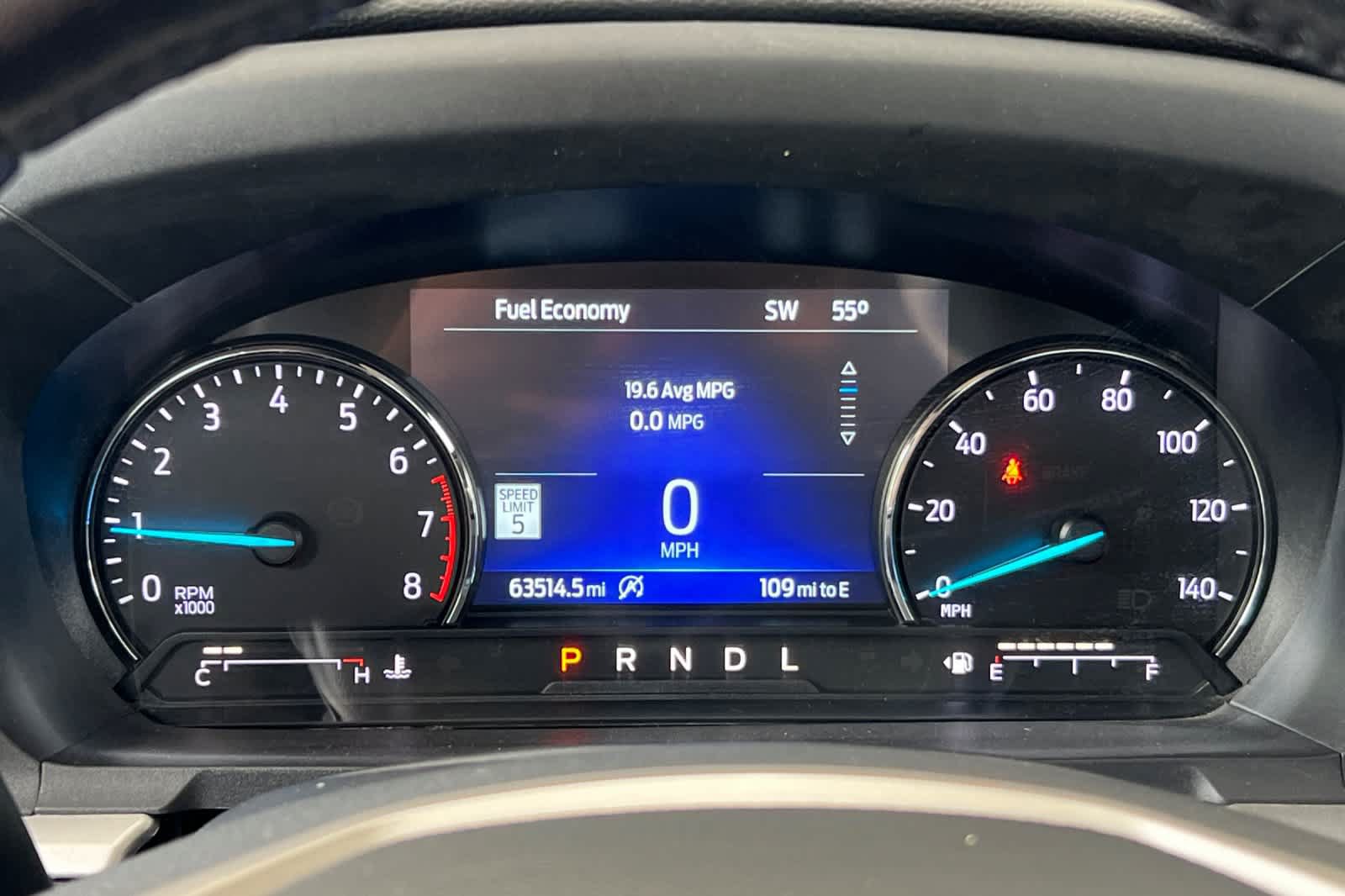 Used 2021 Ford Explorer XLT w/ Equipment Group 202A AWD/4WD image 30