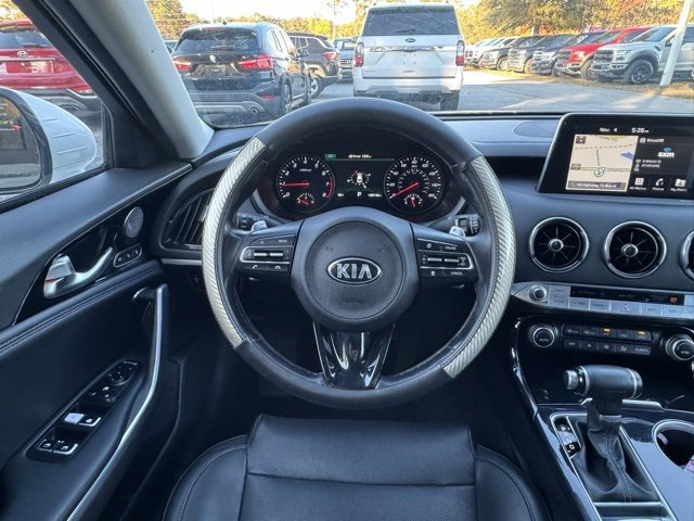 Used 2018 Kia Stinger Premium image 19