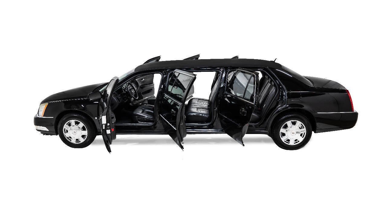 Used 2008 Cadillac DTS Limousine FWD image 7