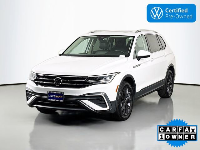 Certified 2022 Volkswagen Tiguan SE w/ Panoramic Sunroof Package video 3