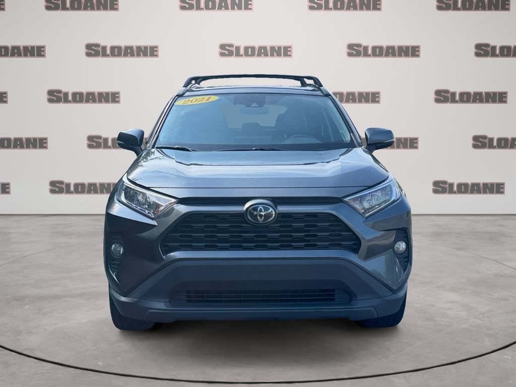 Used 2021 Toyota RAV4 XLE Premium AWD/4WD image 8