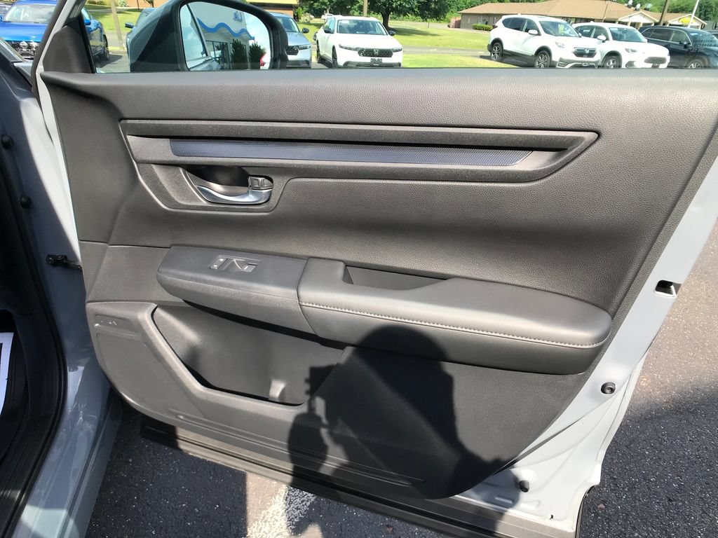 Certified 2025 Honda CR-V EX image 28
