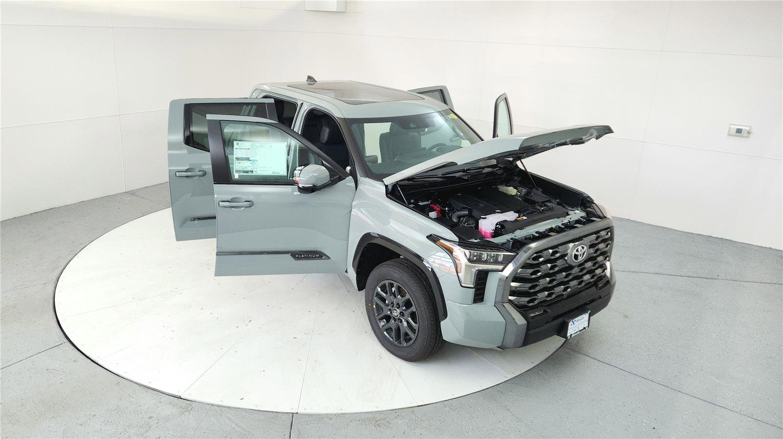 New 2025 Toyota Tundra Platinum image 17