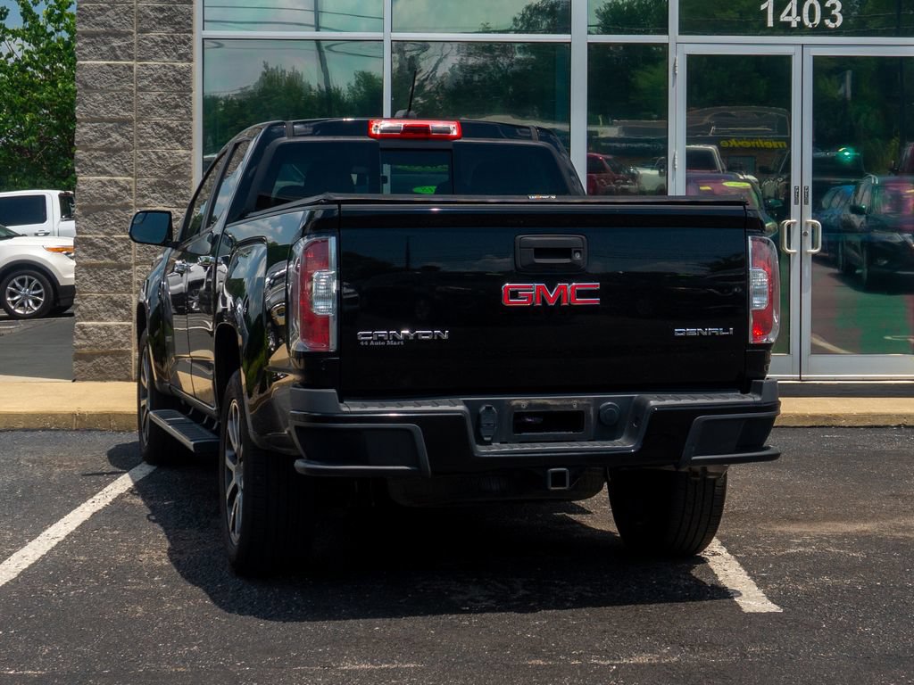Used 2018 GMC Canyon Denali AWD/4WD image 4