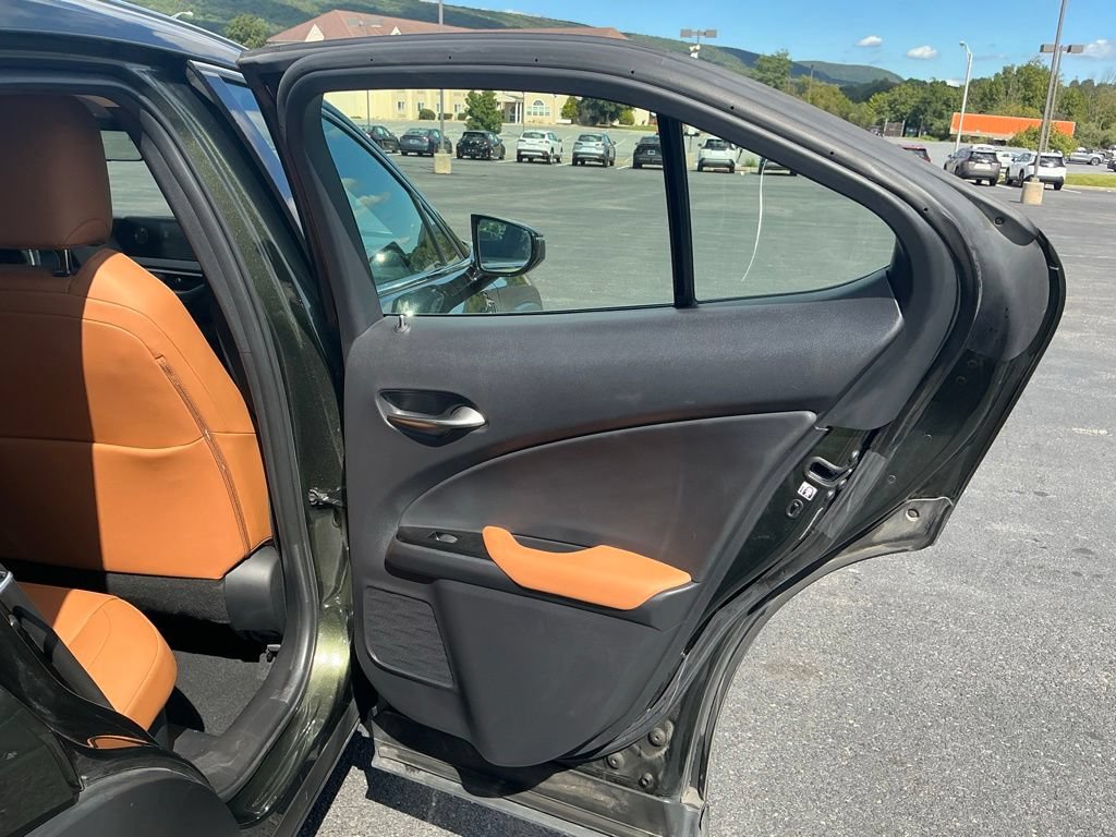 Used 2021 Lexus UX 250h w/ Premium Package AWD/4WD image 33