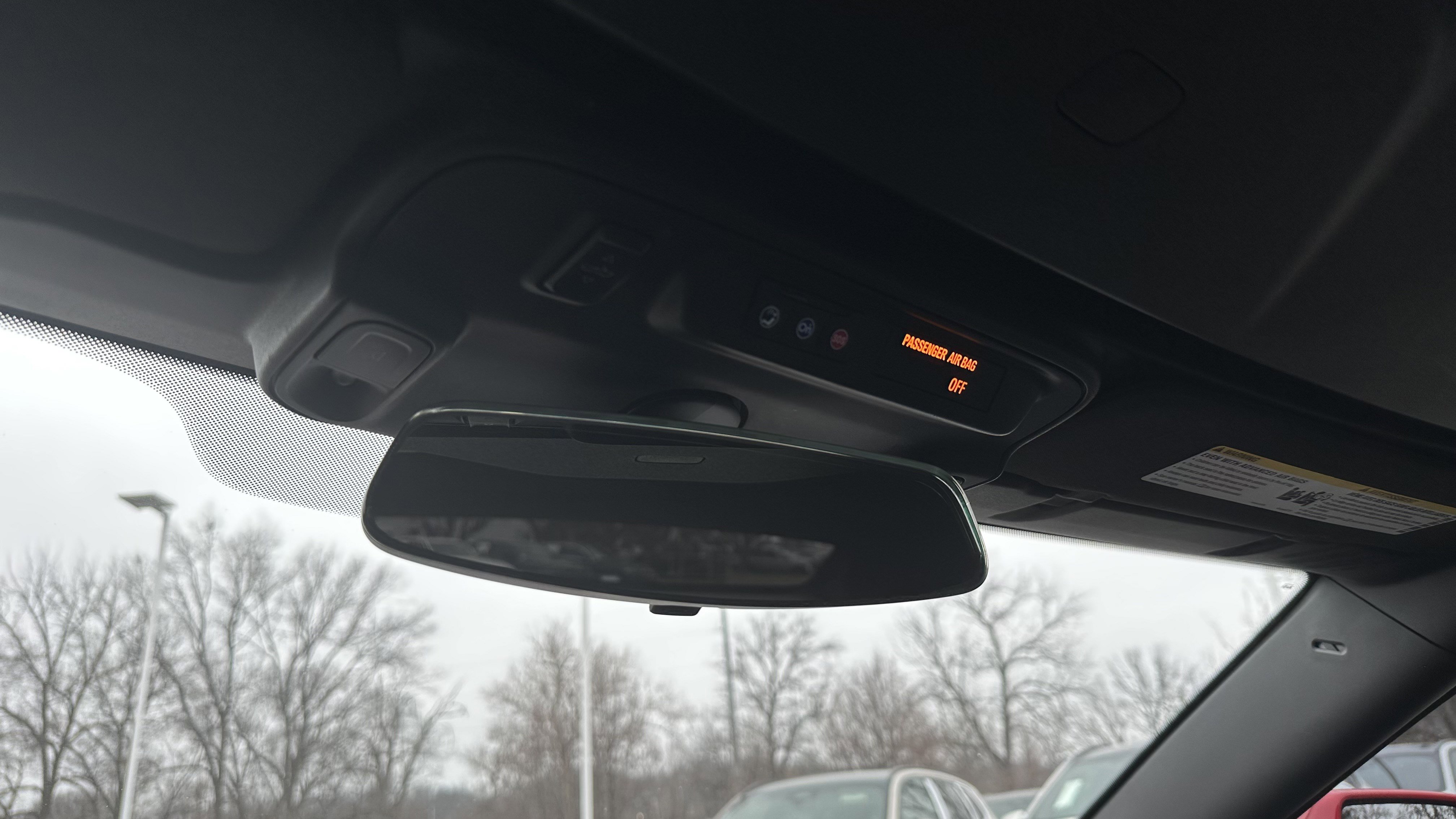 Used 2020 Chevrolet Camaro LT image 28