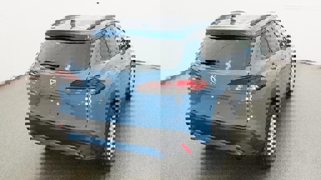 New 2026 Toyota Corolla Cross LE FWD image 21