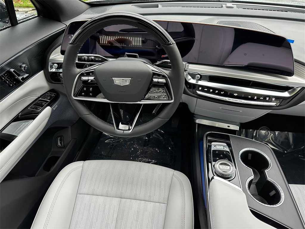 New 2026 Cadillac Lyriq Premium Sport image 17