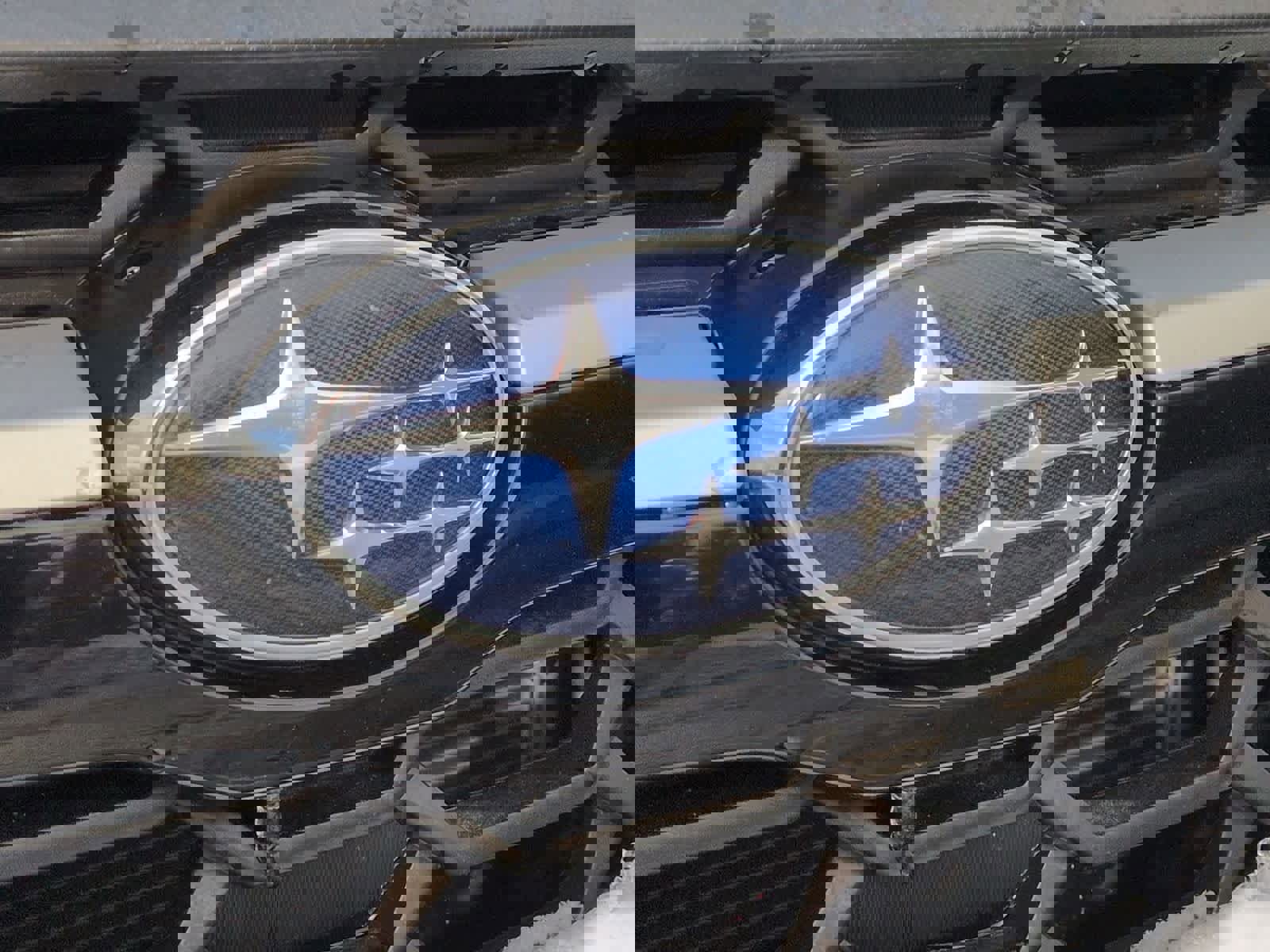 Used 2019 Subaru Crosstrek 2.0i Premium image 12