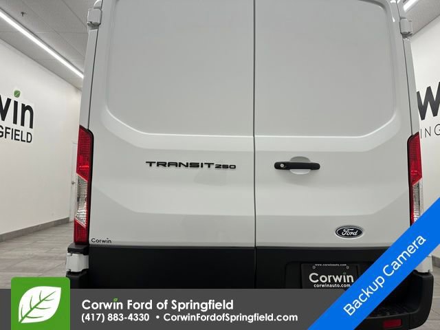 New 2026 Ford Transit 250 148 Medium Roof w/ Load Area Protection Package image 4