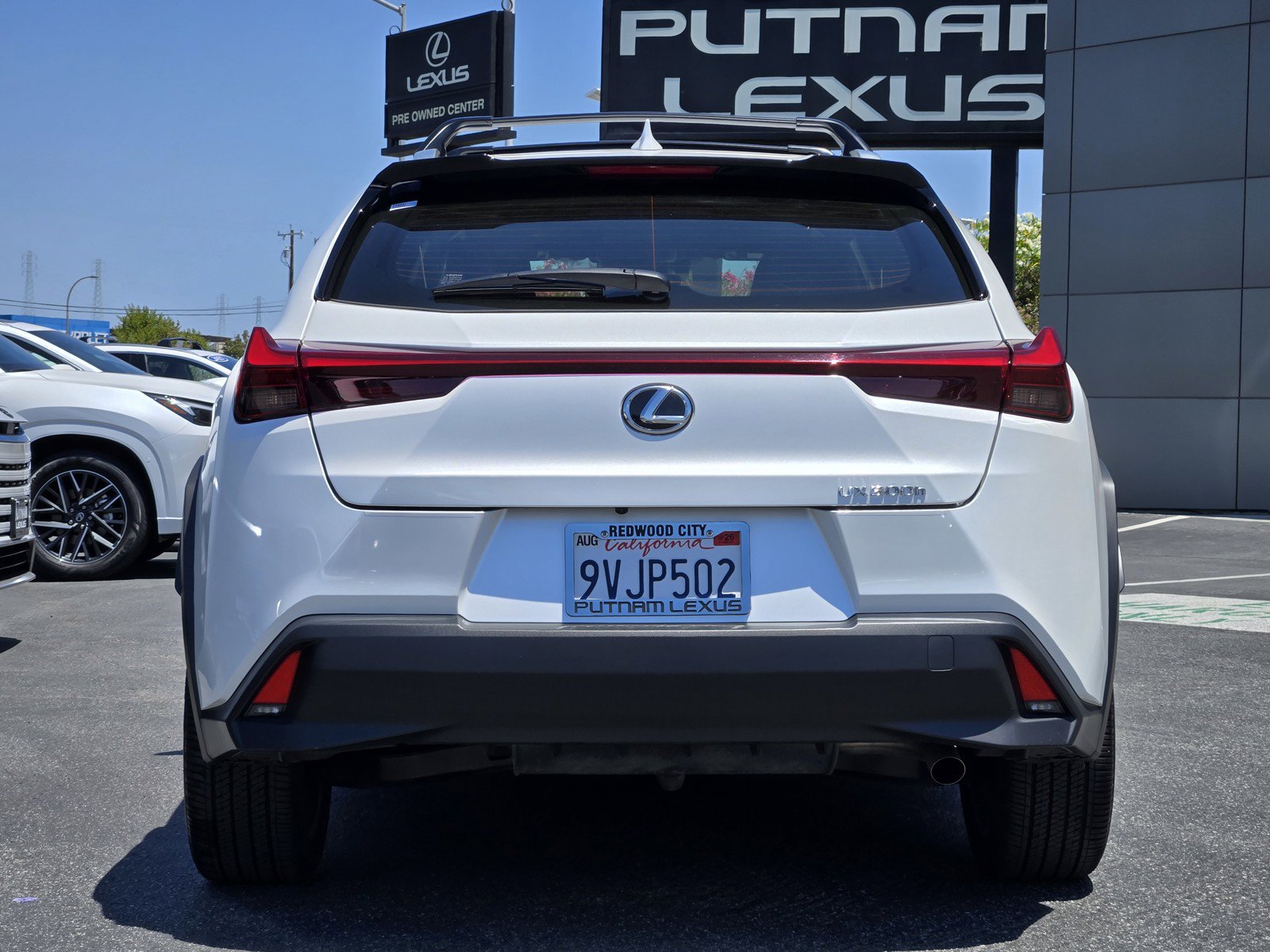Used 2025 Lexus UX 300h FWD image 5
