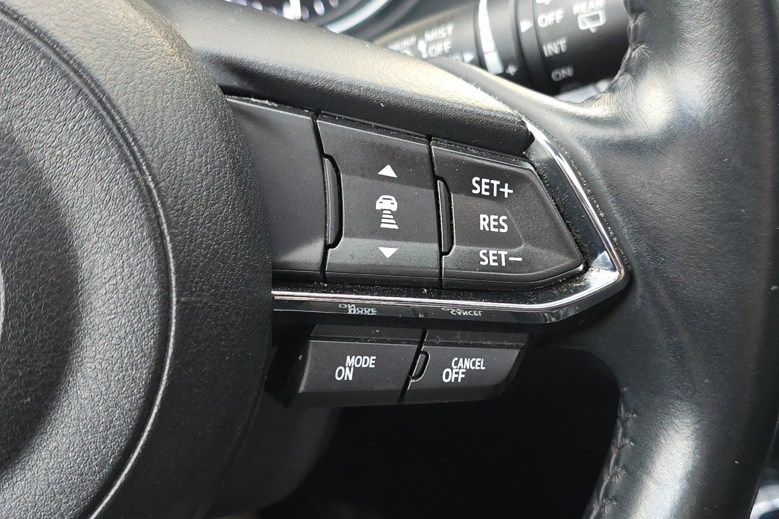 Used 2019 MAZDA CX-5 Touring image 34