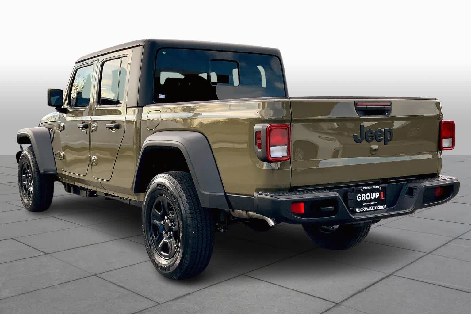 New 2026 Jeep Gladiator Sport AWD/4WD image 9