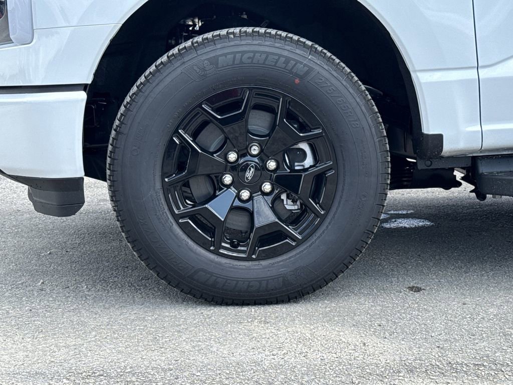 New 2025 Ford F150 Lightning XLT image 9