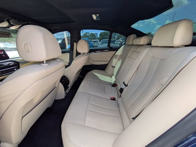 Used 2021 BMW 530i xDrive w/ Convenience Package AWD/4WD image 11