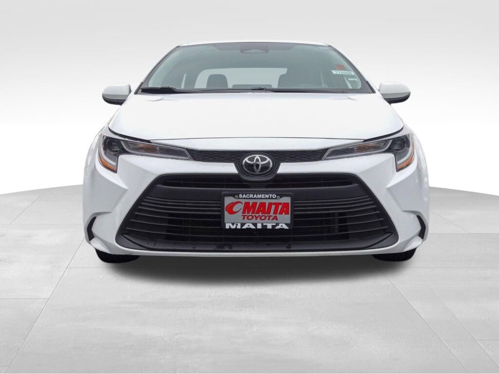 Used 2023 Toyota Corolla LE image 9