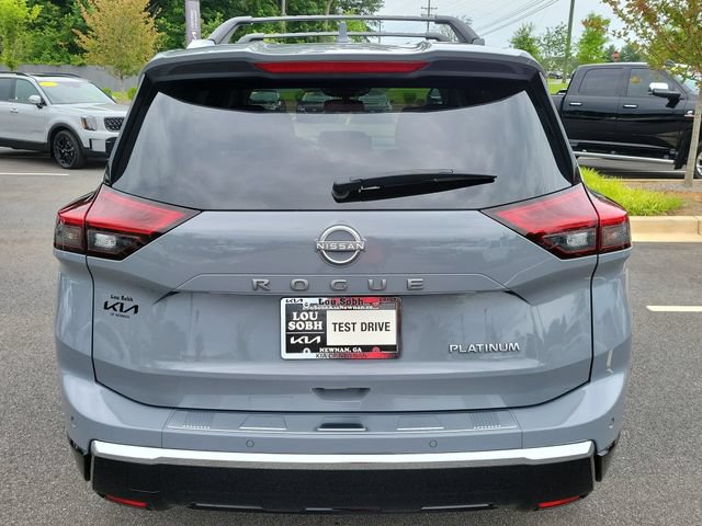 Used 2025 Nissan Rogue Platinum FWD image 5