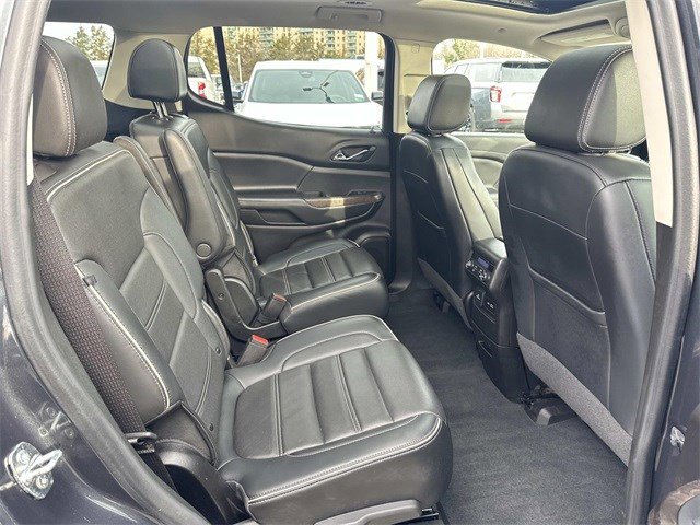 Used 2023 GMC Acadia Denali w/ Denali Technology Package image 13
